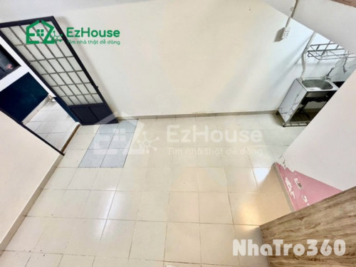 Có gác, rộng thoáng, toà thang máy, 2tr7