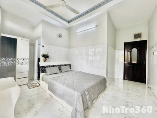 Trọ Rẻ có ban công đầy đủ nội thất bàu cát tân bìn