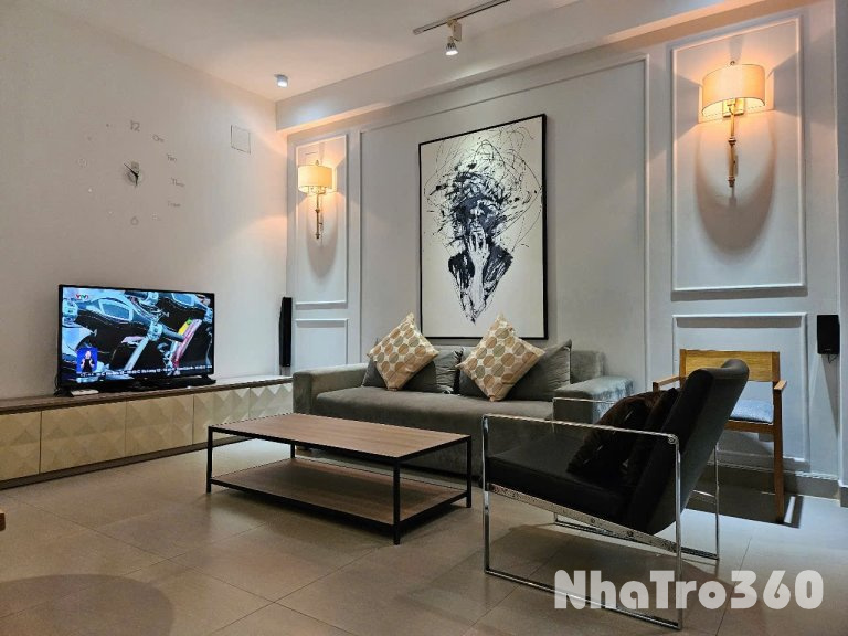 🌟 Cho thuê căn hộ ban công, Q4 - đường Khánh Hội