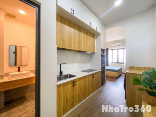 Căn hộ 40m2 cửa sổ trời ngay sân bay Tân Sơn Nhất