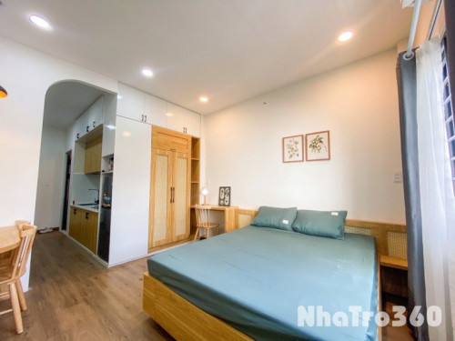 Căn hộ 40m2 cửa sổ trời ngay sân bay Tân Sơn Nhất