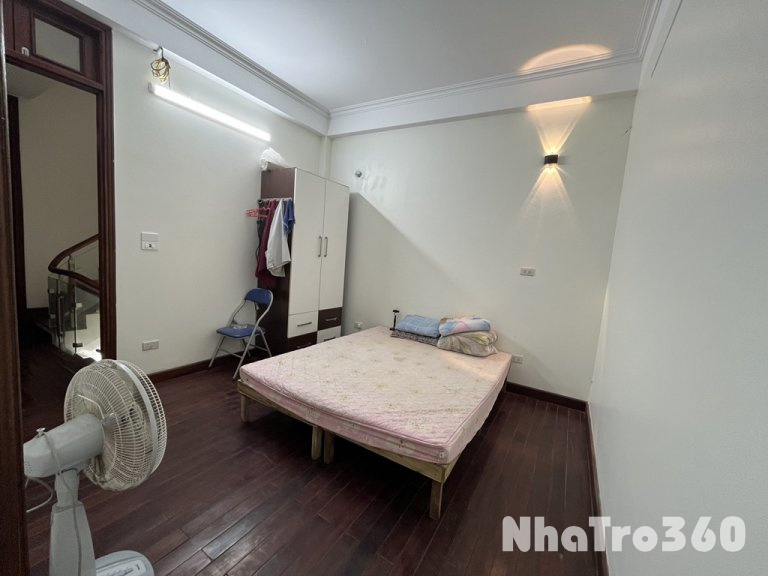 Cần cho thuê phòng tại hđ. 3tr/tháng