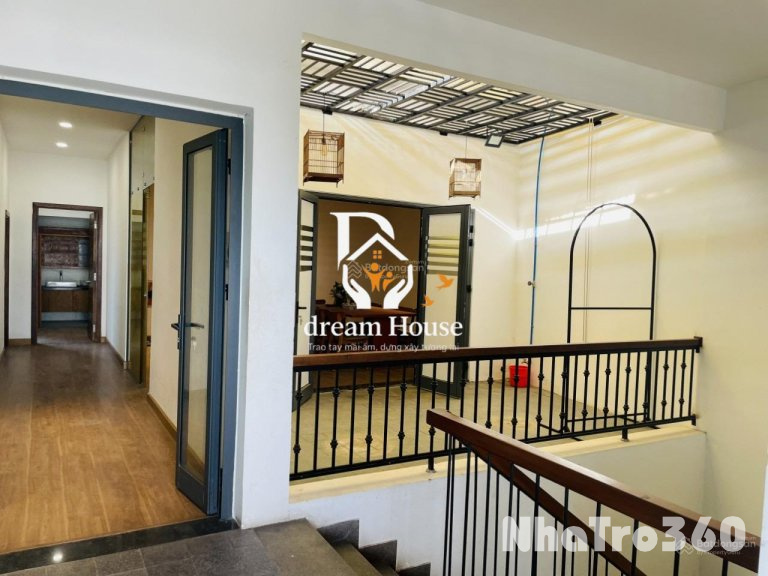 --------------------------------------------------------------------------------
 
Cho Thuê Nhà 1 Trệt 2 Lầu Đường Lạc Long Quân – P. Tân Tiến, TP. Nha Trang  Mã nhà: KBC-1g