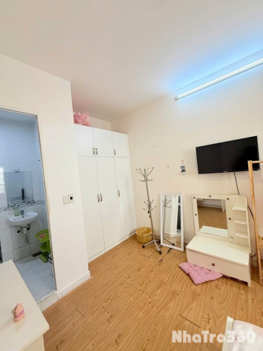 Full nội thata, cửa sổ trời, tự do, giá rẻ