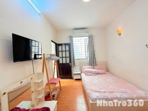 Full nội thata, cửa sổ trời, tự do, giá rẻ