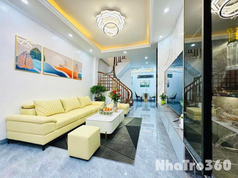 Cho thuê nhà nguyên căn mới kinh koong ngõ 69 Hoàng Văn Thái, 40m2 x 4 tầng, 5 PN, 16 Triệu