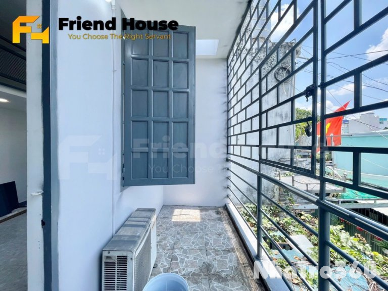 Phòng ở Nguyễn Oanh bancol rộng rãi