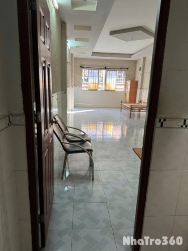 CHO THUÊ PHÒNG 50m2 ĐƯỜNG TRẦN VĂN HOÀNG, P.9, TÂN BÌNH.