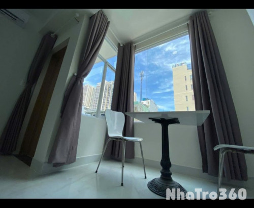 Trống sẵn 1 phòng studio ban công rộng thoáng mát ngay trung tâm quận 10