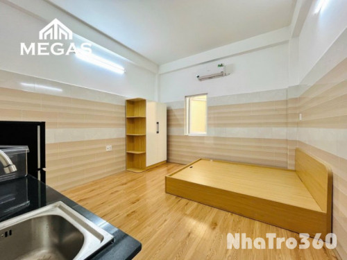 Phòng full nội thất, free xe, cửa sổ, tự do