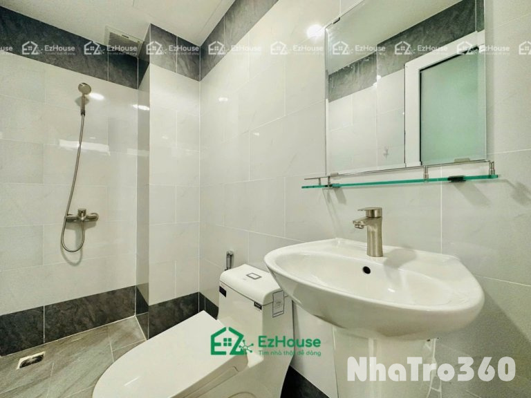 Full nội thất, ban công, siêu rộng thoáng