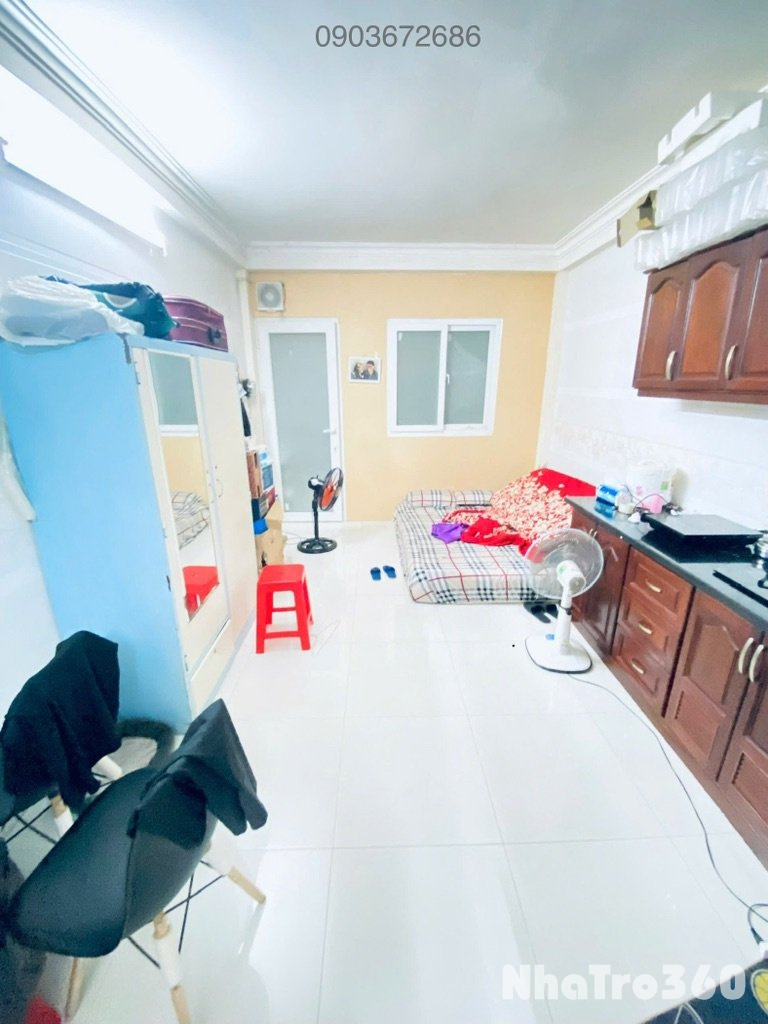 Phòng trống đầy đủ tiện nghi vào ở ngay