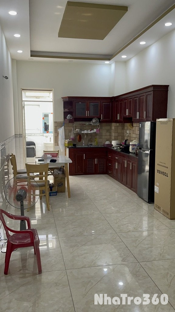 CHO THUÊ PHÒNG VỆ SINH KHÉP KÍN TRONG PHÒNG