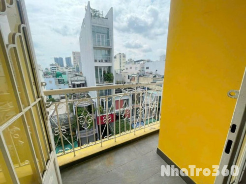 CĂN HỘ BAN CÔNG FULL NỘI THẤT QUẬN 4