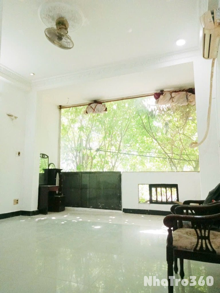 Full nội thất, cửa sổ lớn siêu thơ, 3tr5 quận 6