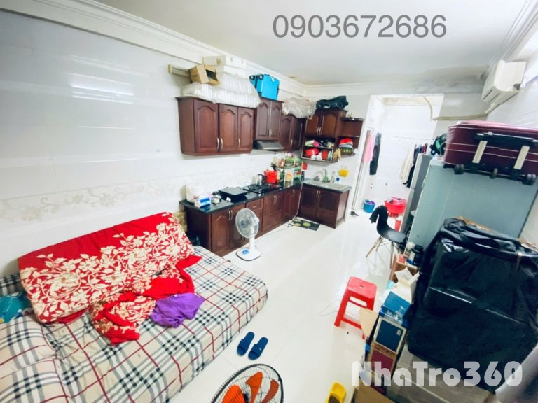 Phòng trống đầy đủ tiện nghi vào ở ngay