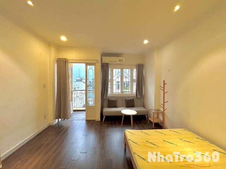 CĂN HỘ BAN CÔNG FULL NỘI THẤT QUẬN 4