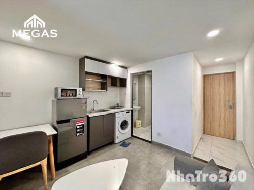 Căn Hộ 1 Phòng Ngủ Ban Công Full Nội Thất Tại Q1