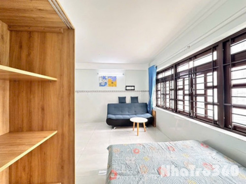 Studio 35m2 full nội thất có cửa sổ lớn