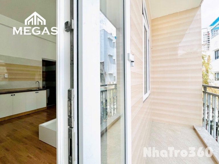 Full nội thất, ban công riêng, 4tr5 cv Phú Lâm