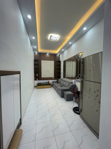 Cho thuê nhà nguyên căn ở nhóm sinh viên ngoan ngõ 295 Bạch Mai, 3 tầng 3 ngủ, 12 Triệu