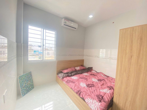 Cho thuê căn hộ Studio Cửa sổ, Tách bếp Q8 gần Parc Mall, cầu chữ Y