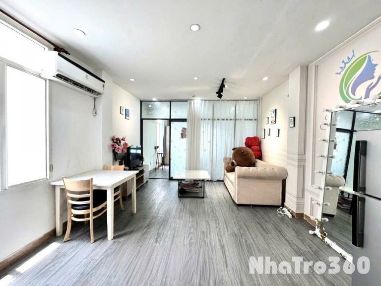 CĂN HỘ STUDIO TÁCH BẾP MỚI ĐẸP NGAY SÁT BÊN HẦM THỦ THIÊM Q4