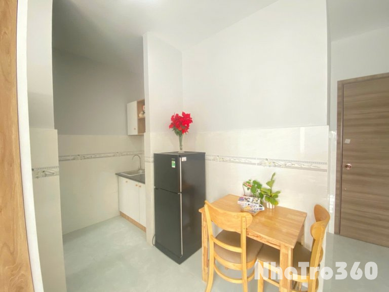 Cho thuê căn hộ Studio Cửa sổ, Tách bếp Q8 gần Parc Mall, cầu chữ Y