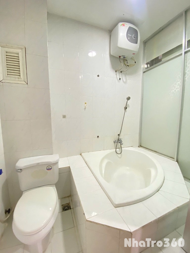 Cho thuê căn hộ siêu rộng 55m2 ngay Quận 1