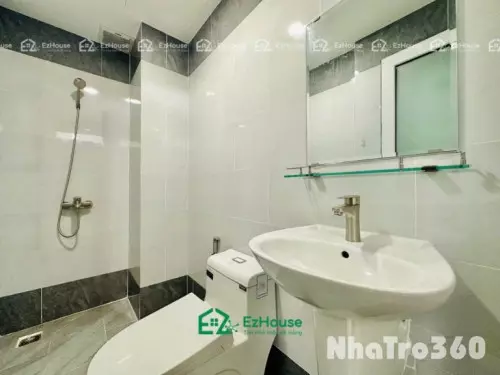 Ban công, phòng siêu rộng, Full nội thất, thoáng