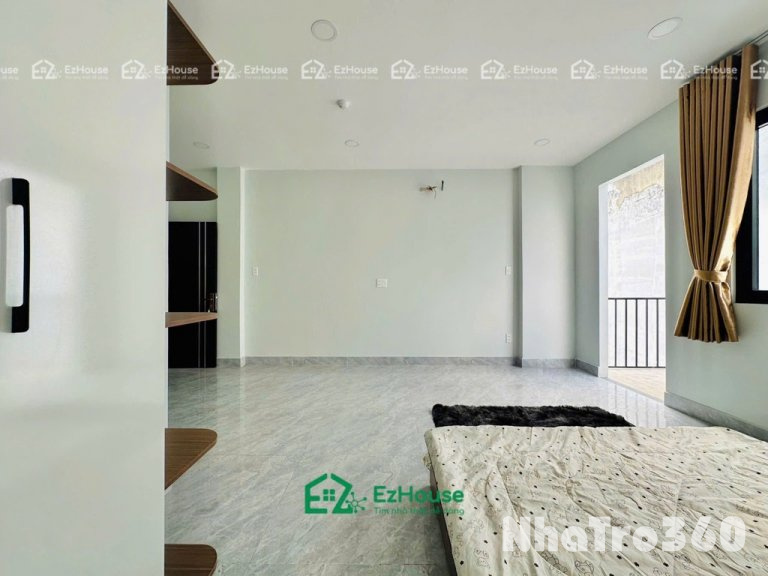 Full nội thất, cửa sổ trời, thang máy, tự do