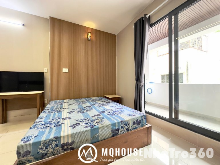 CHIẾC STUDIO BAN CÔNG TÁCH BẾP SIÊU RỘNG NGAY CƯ XÁ ĐÔ THÀNH Q3