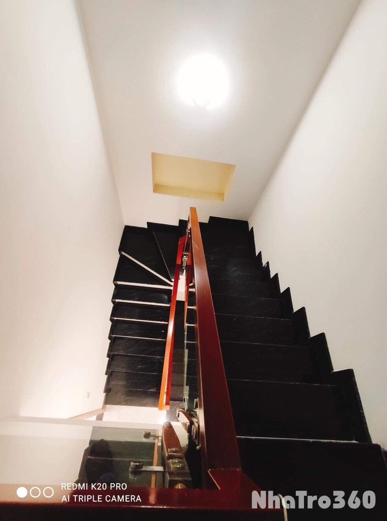 CHO THUÊ PHÒNG, THOÁNG MÁT, SẠCH SẼ