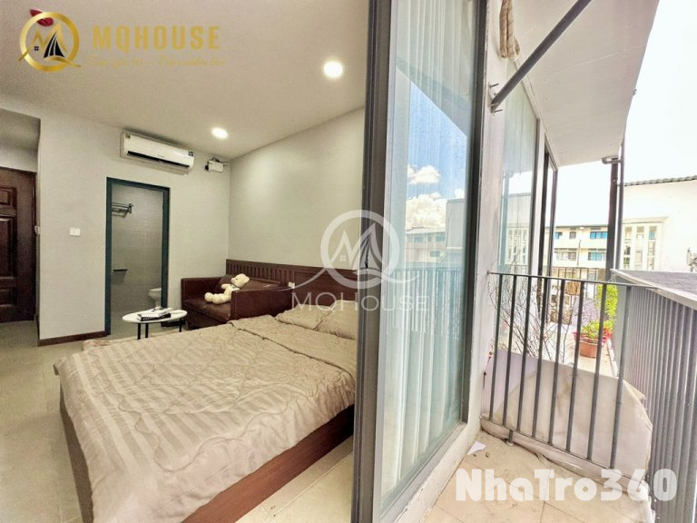 PHÒNG BAN CÔNG NGAY ETOWN - NHÀ GA T3 - HHT