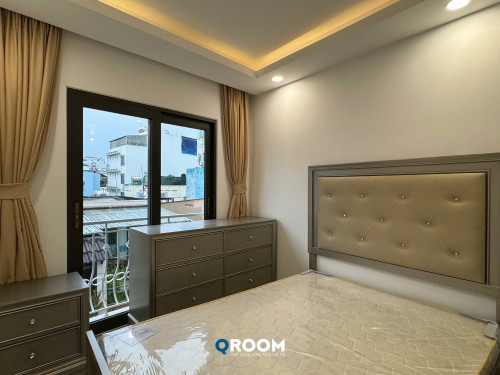 CĂN HỘ BAN CÔNG TÁCH BẾP FULL NỘI THẤT QUẬN 3 GẦN CÔNG VIÊN LÊ VĂN TÁM