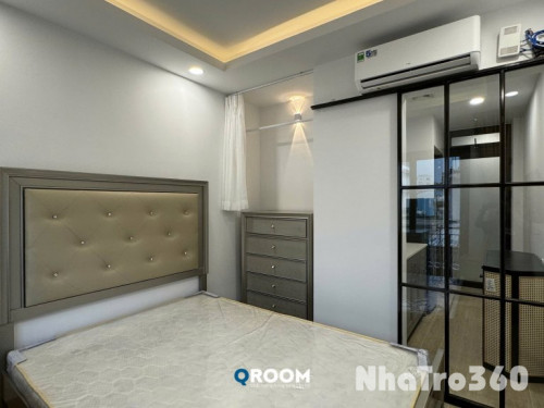 CĂN HỘ BAN CÔNG TÁCH BẾP FULL NỘI THẤT QUẬN 3 GẦN CÔNG VIÊN LÊ VĂN TÁM