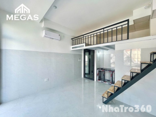 Có gác, không nội thất, ban công, rộng thoáng