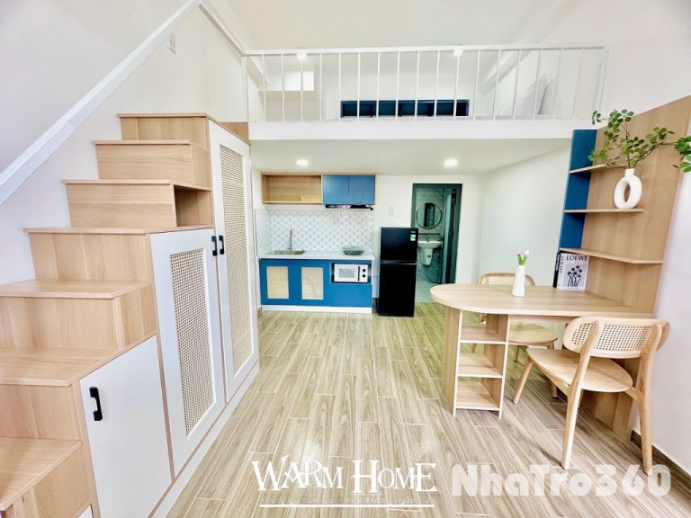 CHDV gần sân bay, ĐH HUFLIT, Etown, gác thang máy