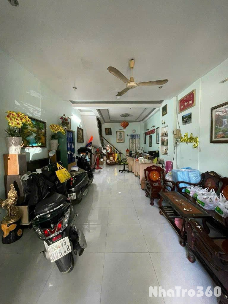 NHÀ DIỆN TÍCH LỚN 8X14M, 4PN, ĐƯỜNG XE TẢI, GẦN NGÃ TƯ GA, GÒ VẤP