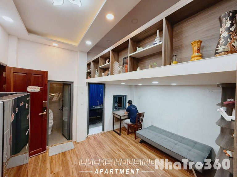 Cho thuê căn hộ Duplex Ban công Q1 gần phố Bùi Viện, cầu Ông Lãnh