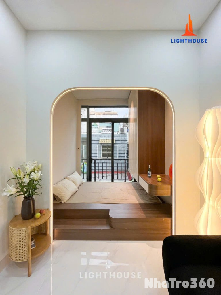 CĂN STUDIO TÁCH BẾP BAN CÔNG SIÊU ĐẸP TẠI TÔ HIẾN THÀNH Q10