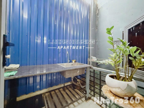 Cho thuê căn hộ Duplex Ban công Q1 gần phố Bùi Viện, cầu Ông Lãnh