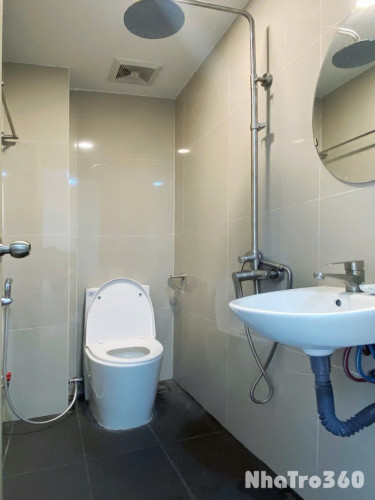 CĂN STUDIO TÁCH BẾP BAN CÔNG NGAY MẶT TIỀN ĐƯỜNG 3/2   Ngay sát cầu vượt Nguyễn Tri Phương