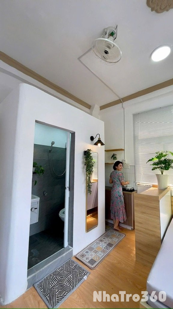 Trống Studio ban công không gian cực chill