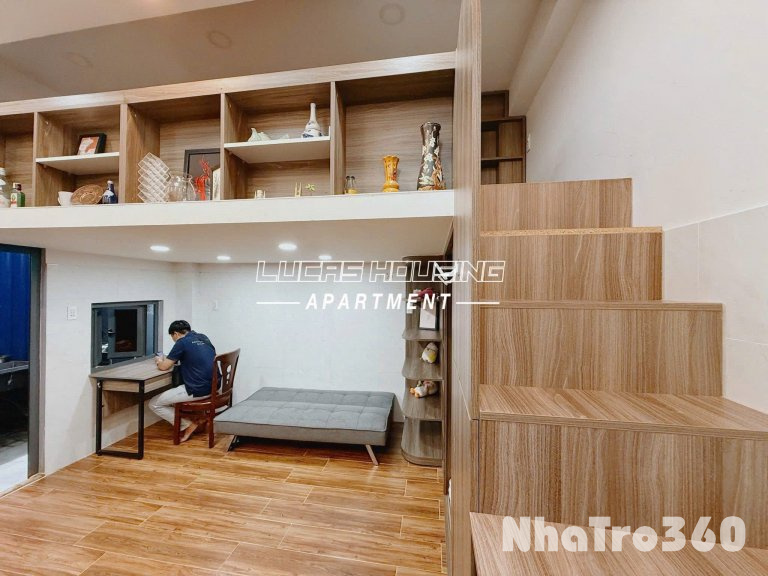 Cho thuê căn hộ Duplex Ban công Q1 gần phố Bùi Viện, cầu Ông Lãnh