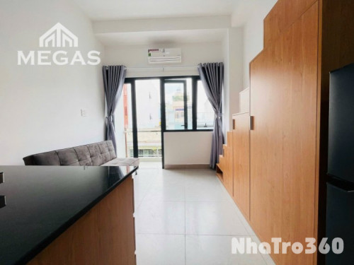 Nội thất cơ bản, ban công, rộng thoáng