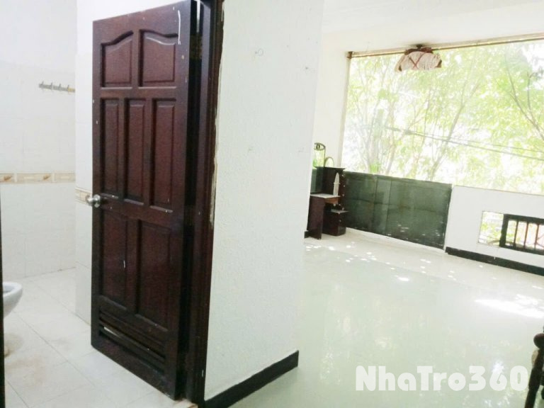 Cửa sổ lớn chill, Full nội thất, rộng thoáng