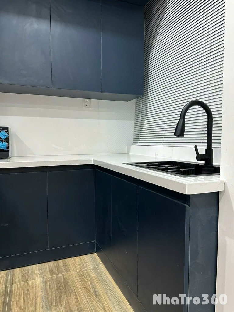 CĂN HỘ 2 PN CỬA SỔ TRỜI COOP MART HOÀNG VĂN THỤ