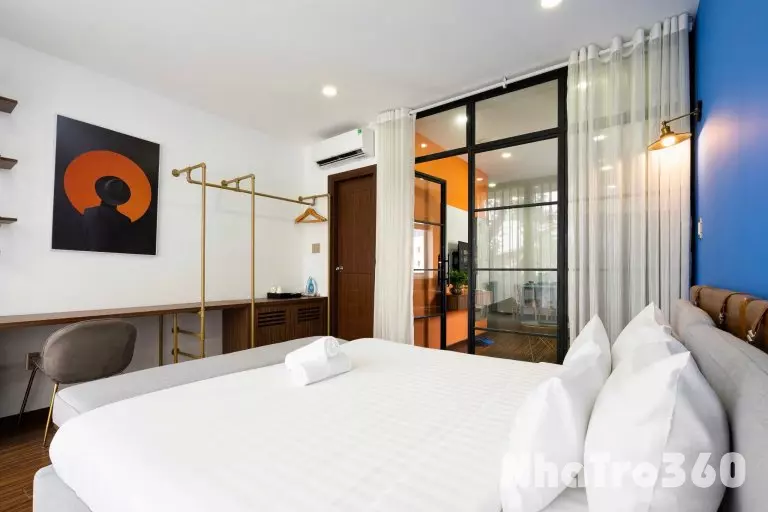 Căn hộ ban công full nội thất – Sương Nguyệt Anh, Quận 1