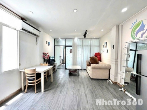 Cho thuê căn hộ 1PN, Q4 || đường Đoàn Như Hài || gần ĐH Luật, cầu Khánh Hội, chợ Xóm Chiếu